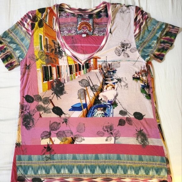 Johnny Was ANGELICA STRIPE FAVORITE SHORT SLEEVE V-NECK TEE - Picture 1 of 2